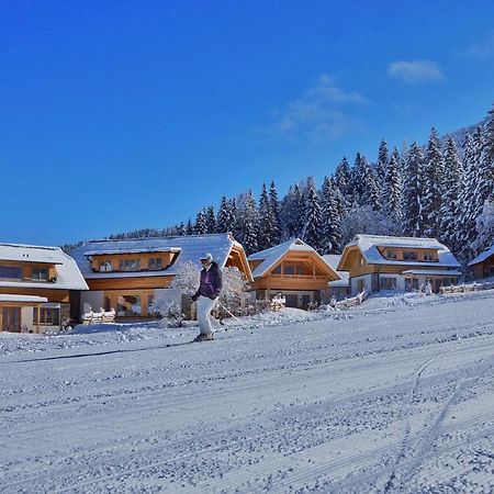 Trattlers Hof-Chalets Bad Kleinkirchheim Exterior photo